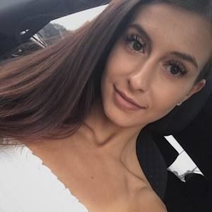 Meet your Posher, Natasha